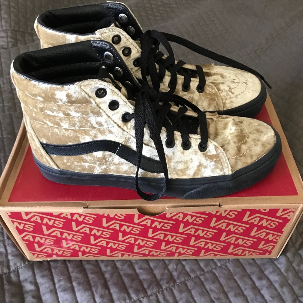 Vans SK8-Hi Velvet